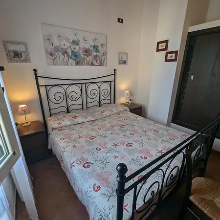 casa vacanze Villa BAIA-LUNA-2